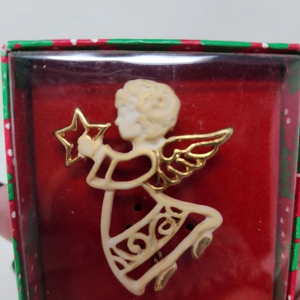 Vtg Christmas Brooch Pin Angels and‎ Ornament Branch Enamel Pewter Lot of 3